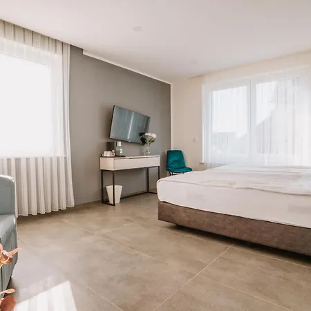 Mey Boardinghouse * Bielefeld