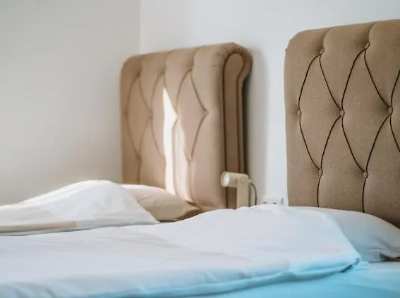 Mey Boardinghouse Aparthotel *