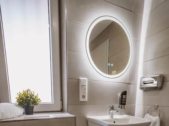 Mey Boardinghouse 아파트호텔 *