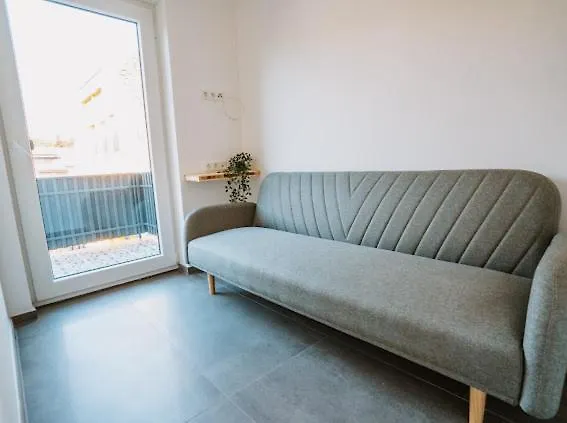 Mey Boardinghouse 아파트호텔